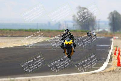 media/Jun-07-2025-TrackDaz (Sat) [[4413525952]]/C Group/240pm (Turn 9)/